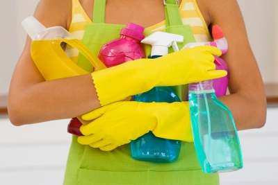 Πώς θα καθαρίσετε οικολογικά το σπίτι σας χωρίς τη χρήση χημικών