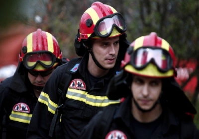 Κάηκε η χριστουγεννιάτικη