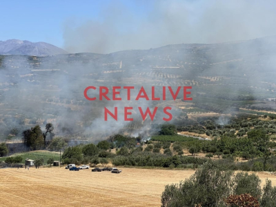 Ηράκλειο: Σε ύφεση η φωτιά