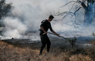 Φωτιά στην Κερατέα: Κοντά