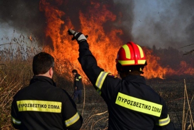 Σε ύφεση και ελεγχόμενες οι