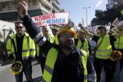 Κλειστή η λεωφόρος